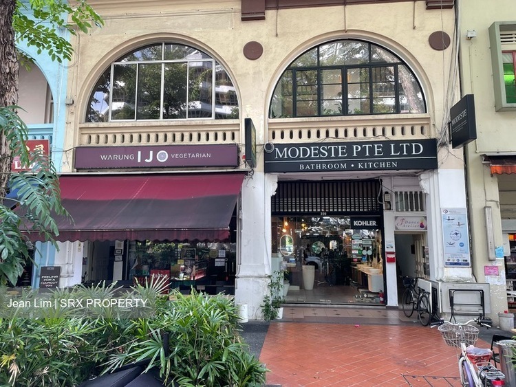 Kampong Glam Shop House (D7), Shop House #561077291